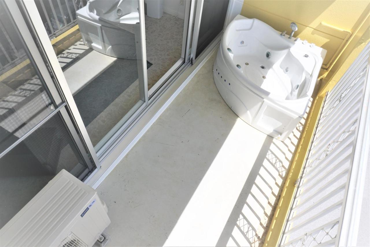 Okinawa Ocean Front Hotel Csatan Kültér fotó