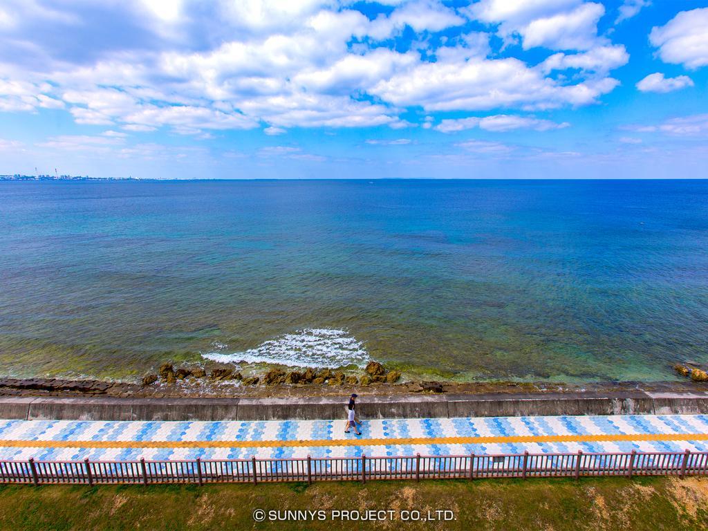 Okinawa Ocean Front Hotel Csatan Kültér fotó